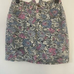 Denim Paris blue Y2K Floral Print Mini Skirt - Blue and Pink